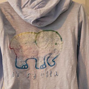 Ivory Ella Hooded Pullover Tshirt/Sweatshirt